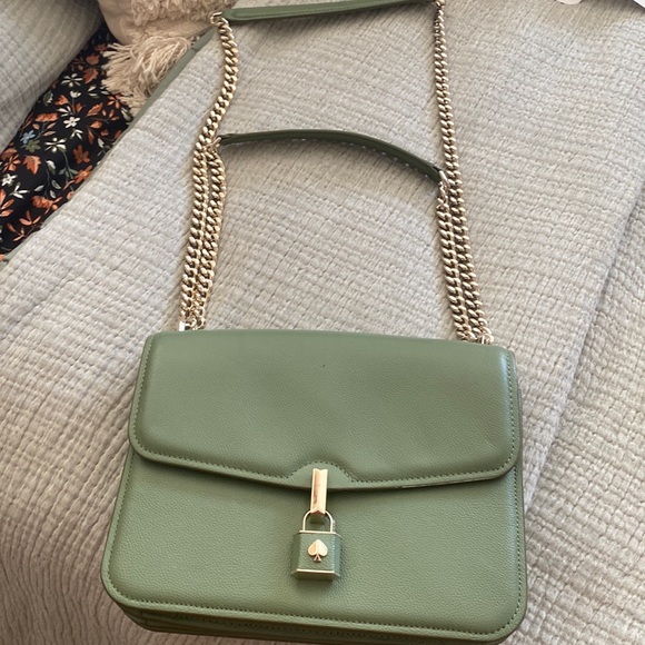 Like new Kate spade - Picture 2 of 3